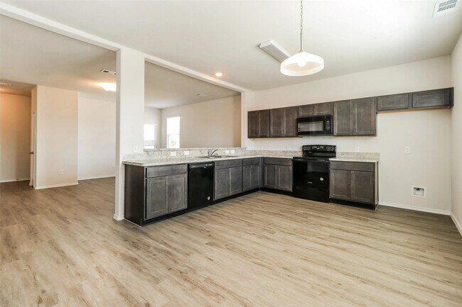 Building Photo - 2635 Bouvardia Wy