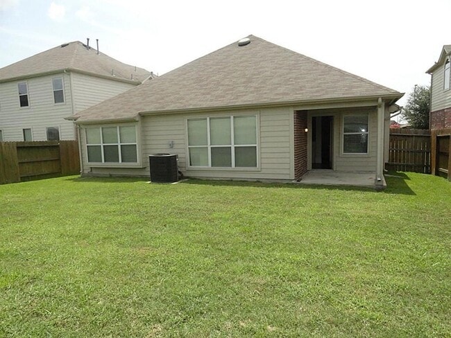 Building Photo - 3015 Acacia Fair Ln