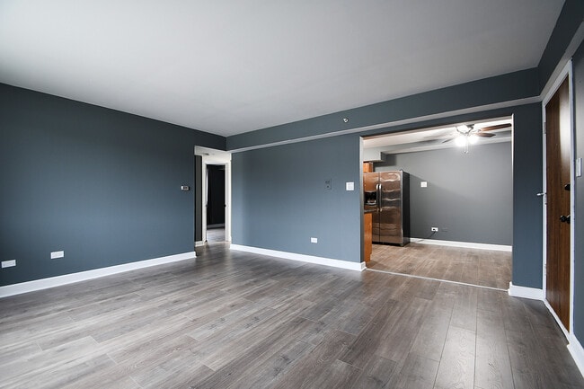 Building Photo - 17204 71st Ave