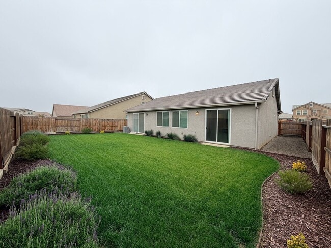 Building Photo - 1858 Morro Ct
