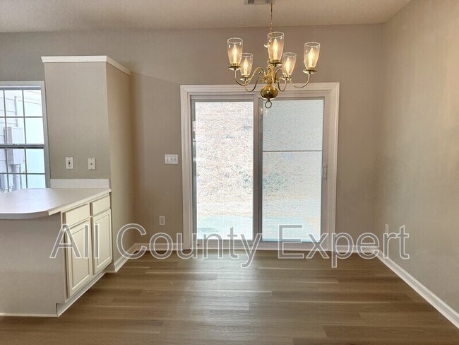 Building Photo - 4123 Howell Park Rd