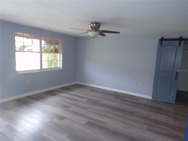 Building Photo - 30109 Elm Rd