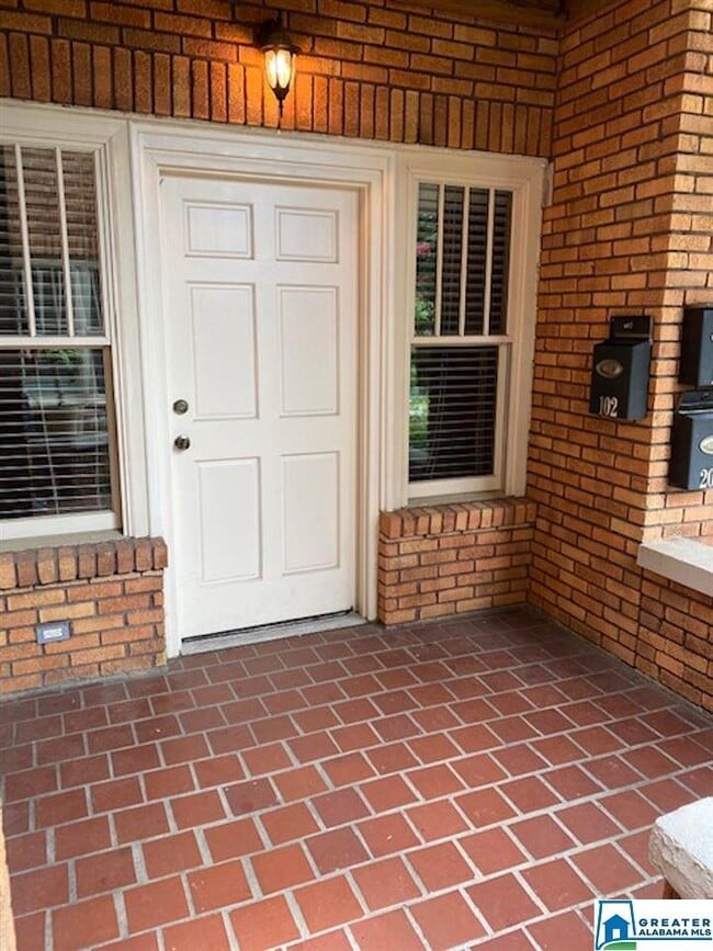 Building Photo - 1101 26th St S