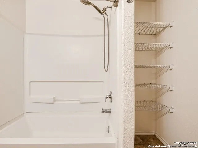 Building Photo - 7902 Derby Vis