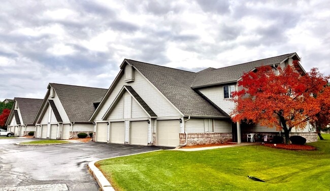 Building photo - Stone Creek Apartments