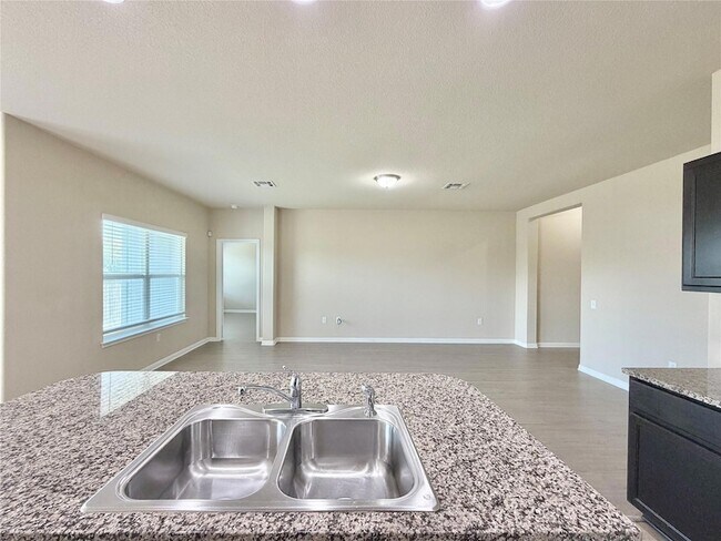Building Photo - 1416 Fort Dessau Rd