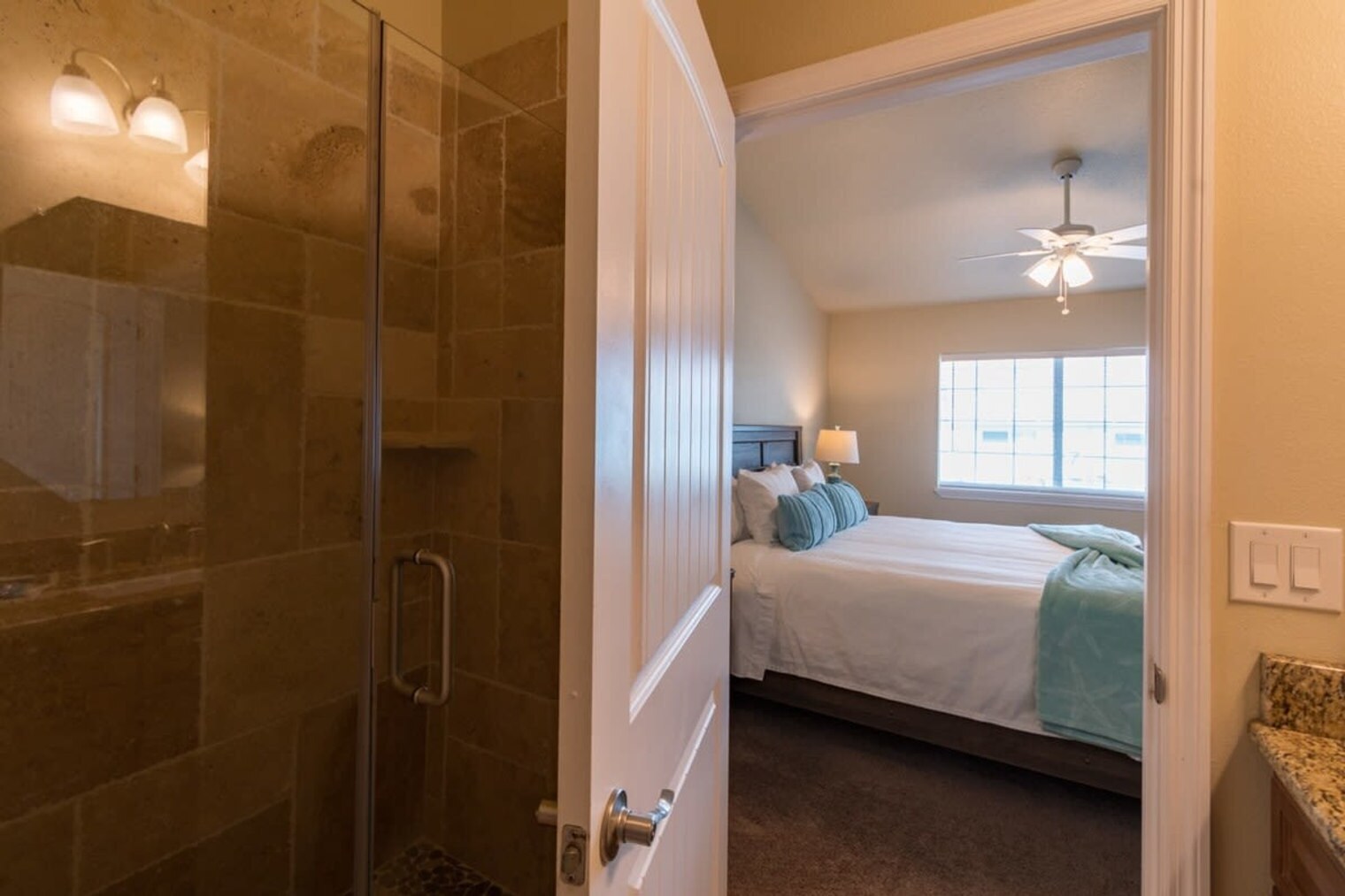 Building Photo - 202 Ivory Coral Ln