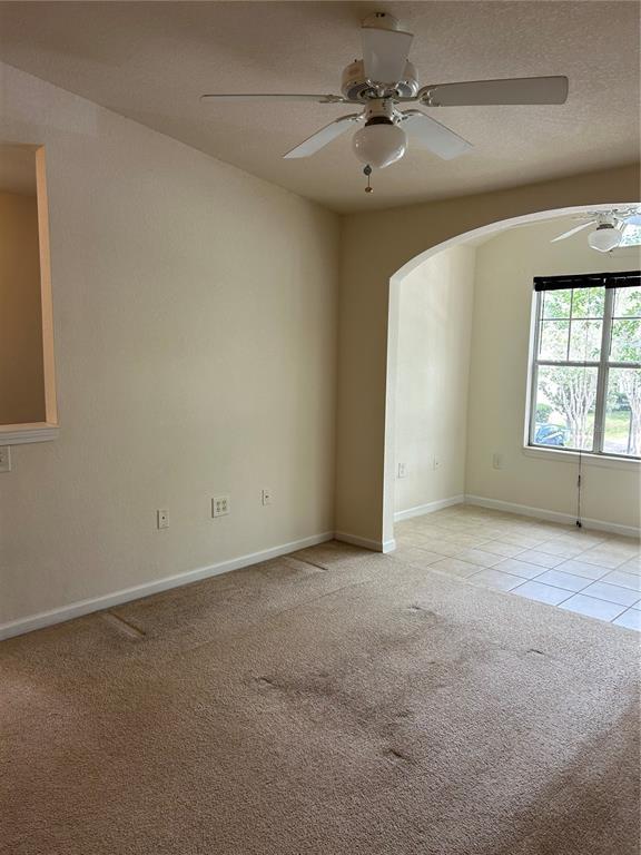 Building Photo - 11901 Sandy Knoll Ct