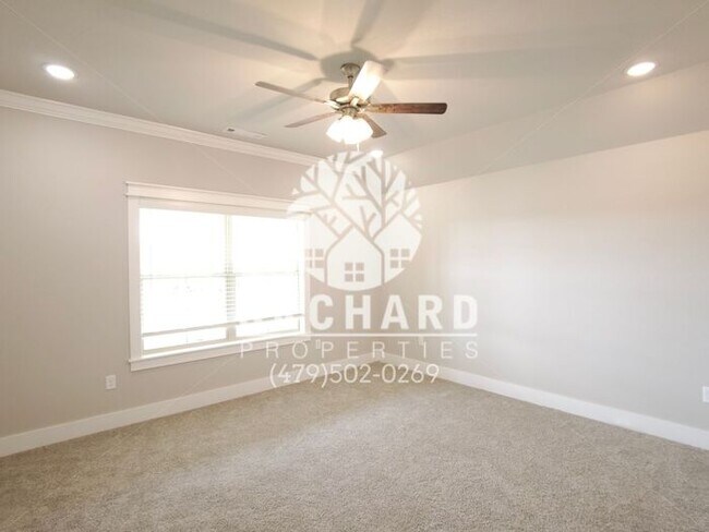 Building Photo - Tontitown- Single-Family Home- 4 Bedroom A...