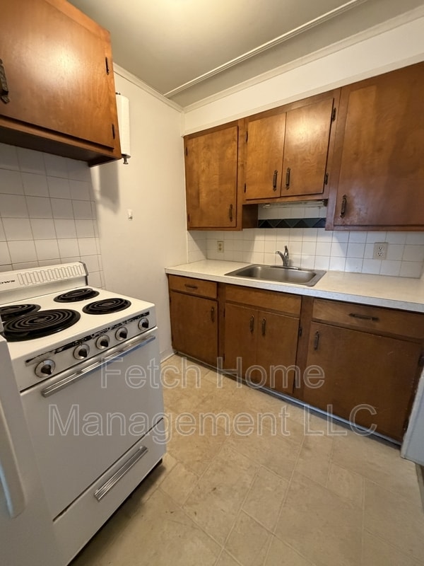 Building Photo - 2481 Old Philadelphia Pike