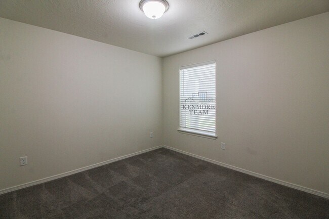 Building Photo - 3001 Duval Lp