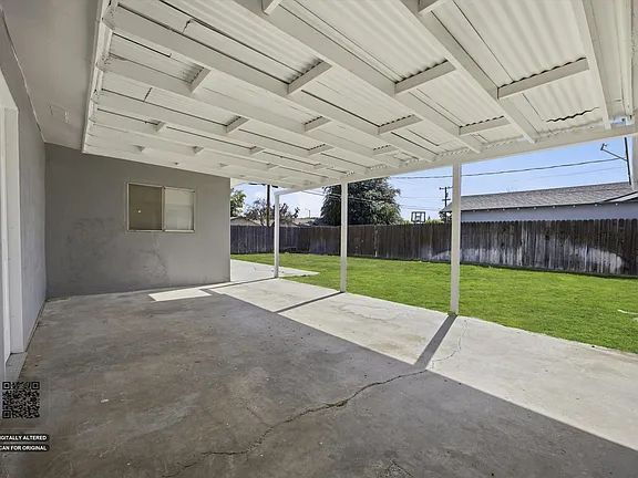 Building Photo - You will want to call this 3 bedroom 2 bathroom house "home sweet home".
