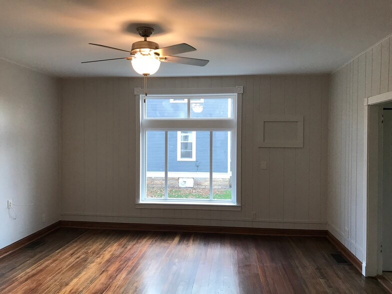 Building Photo - 1413 N Broad St