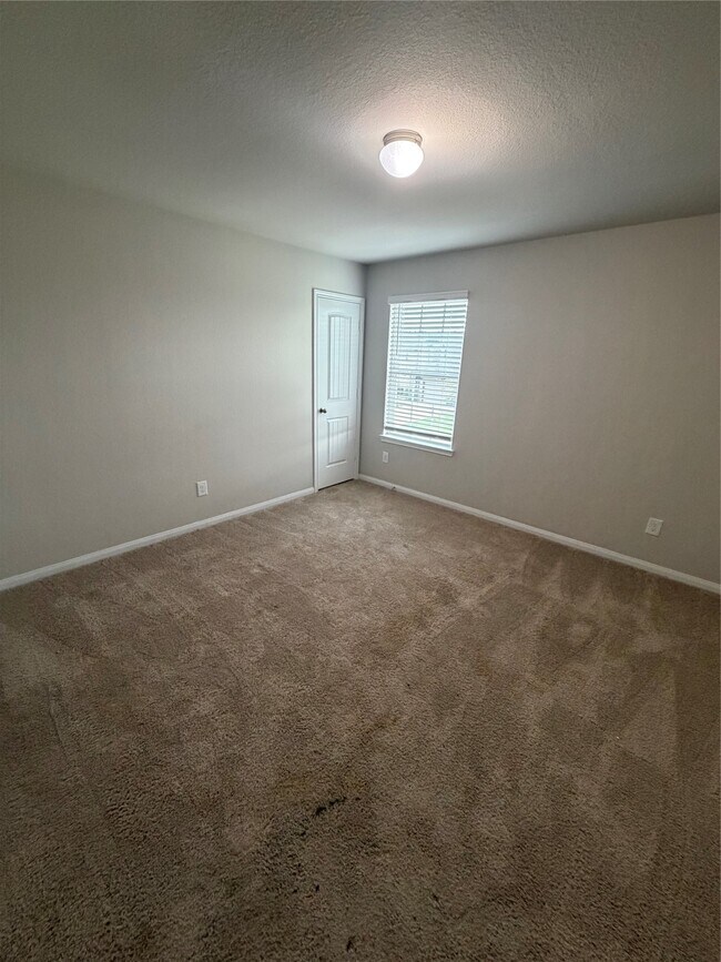 Building Photo - 3591 Cannon Dr