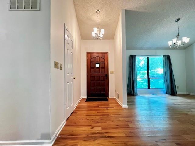 Building Photo - 5175 Sunburst Dr