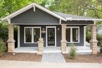 Building Photo - 2018 Englewood Ave