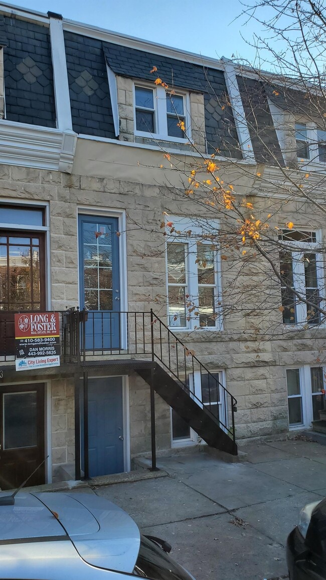 Building Photo - 315 W 30th St