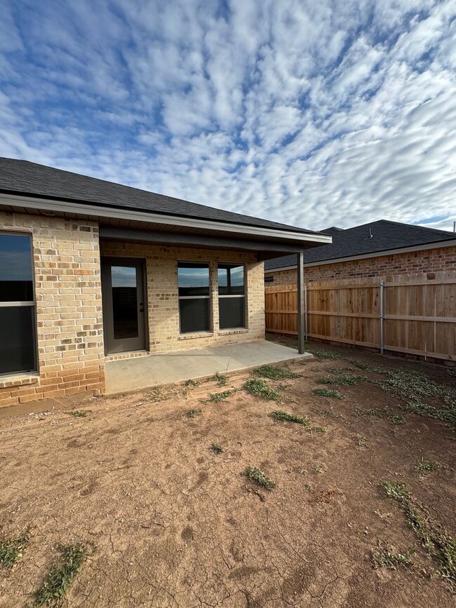 Building Photo - New Build in HOMESTEAD!!!! West Plains Hig...