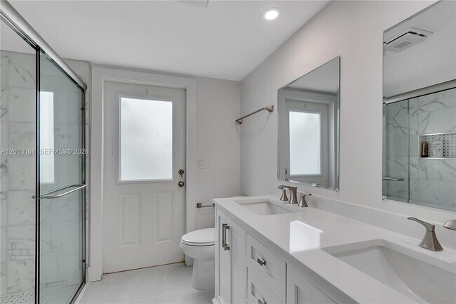 Building Photo - 3374 NW 28th Terrace