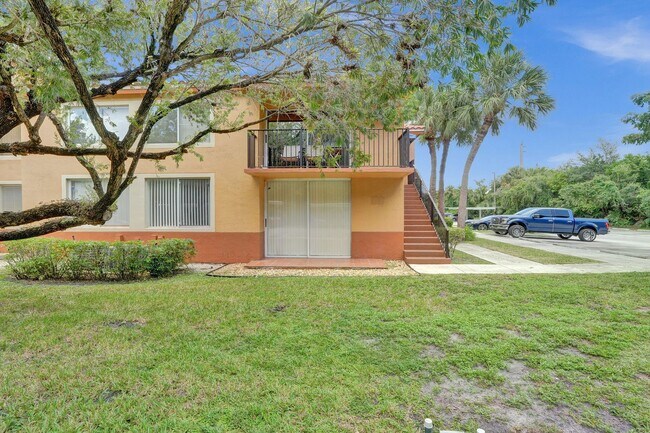 Building Photo - 3 BED/2BATH