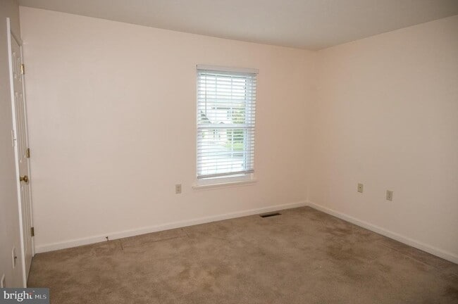 Building Photo - 3669 Mountain Shadow Dr