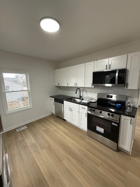 Building Photo - 356 Vine St