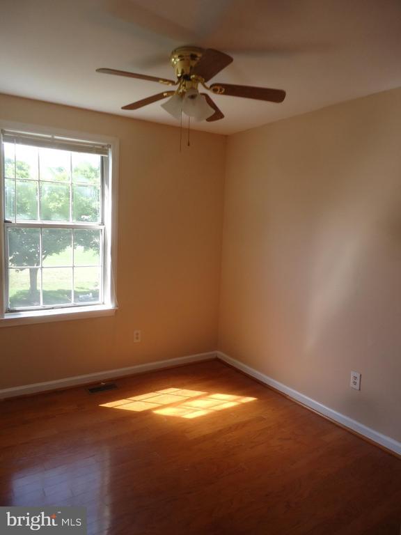 Building Photo - 13494 Foxlease Ct