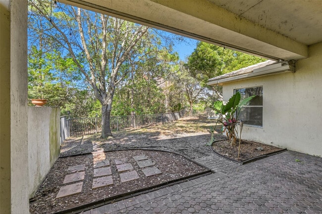 Building Photo - 9671 Osprey Isles Blvd