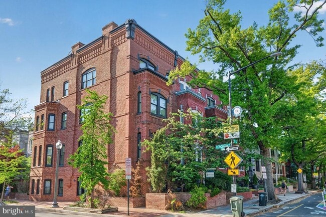 Building Photo - 1620 15th St NW