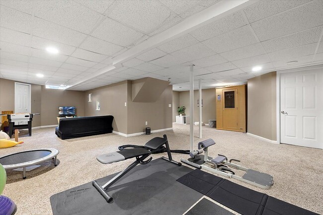 Building Photo - 42683 Wimbleton Way