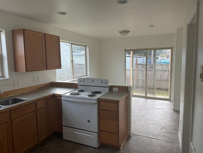 Building Photo - 2430-2438 E Whiteaker