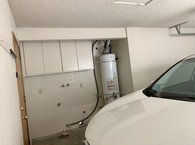 Building Photo - 16383 Quantico Rd