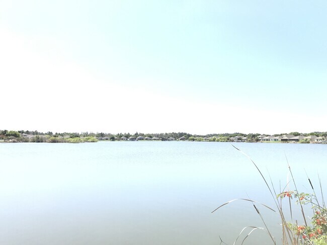 Building Photo - BEAUTIFUL LAKEFRONT SINGLE FAMILY HOME