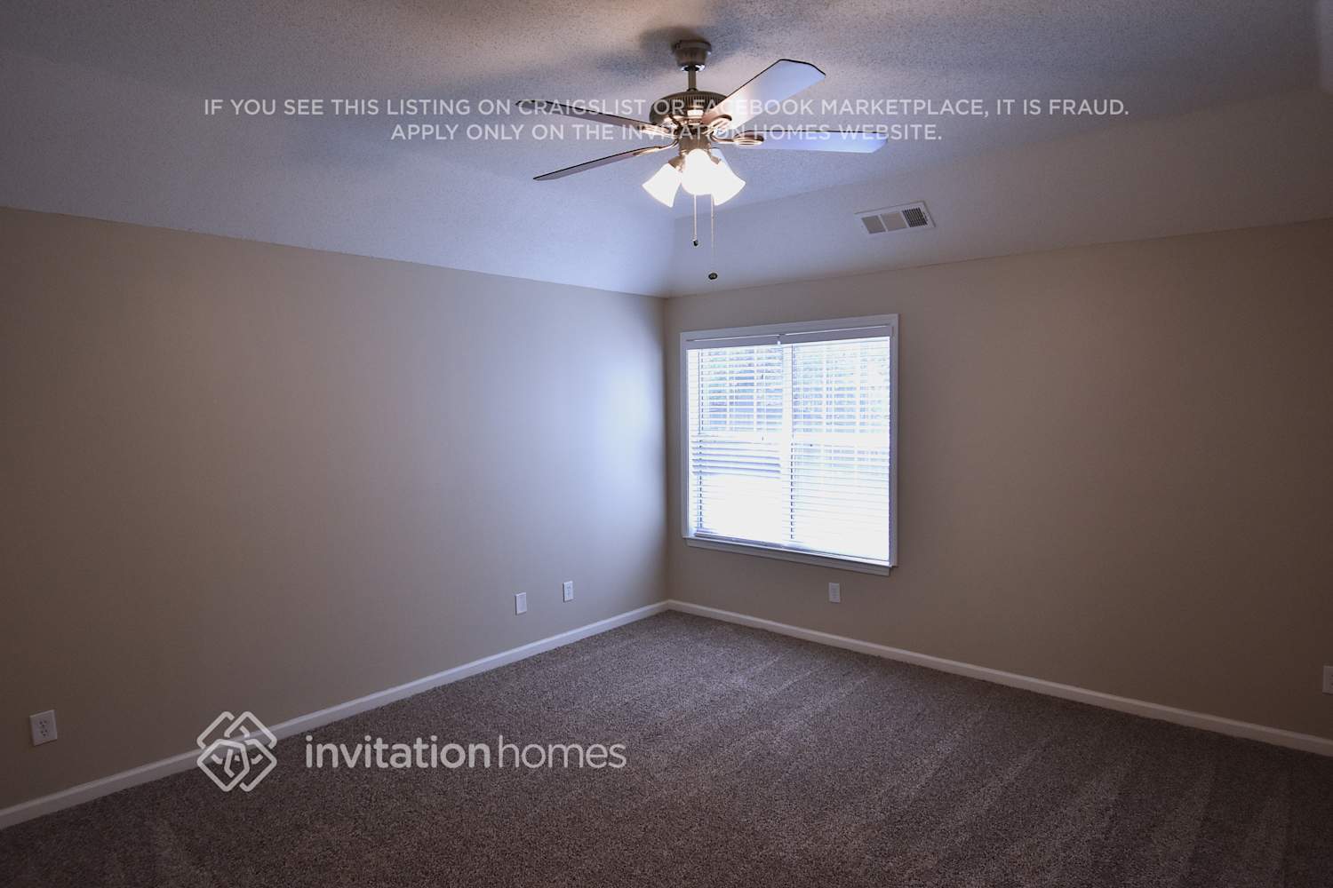 Building Photo - 4185 Soaring Dr
