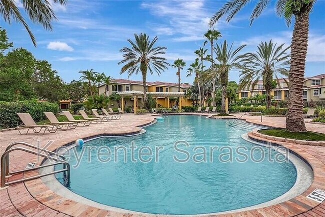 Building Photo - 5700 Bentgrass Dr