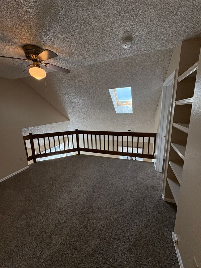Building Photo - $1818 | 2BR/2BA | Dog Friendly Townhouse w...