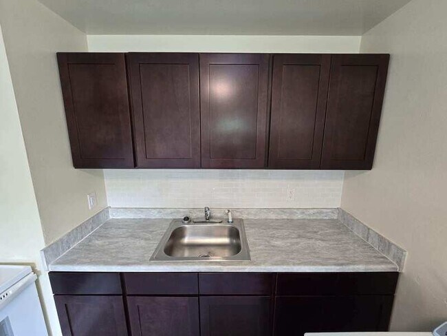 Building Photo - 3614 Lawson St