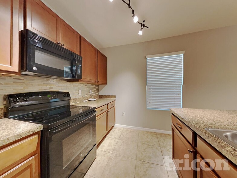 Building Photo - 3799 Crossline Dr