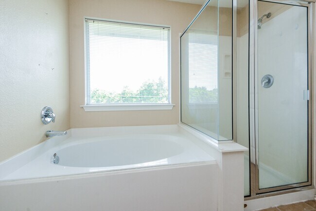 Building Photo - 3103 Atherton Canyon Ln