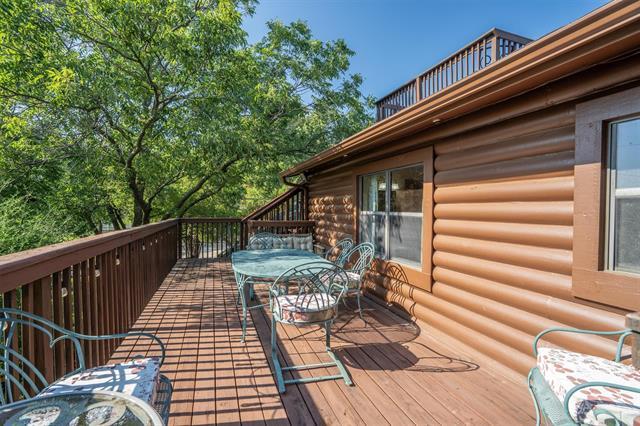 Building Photo - 322 Post Oak Dr