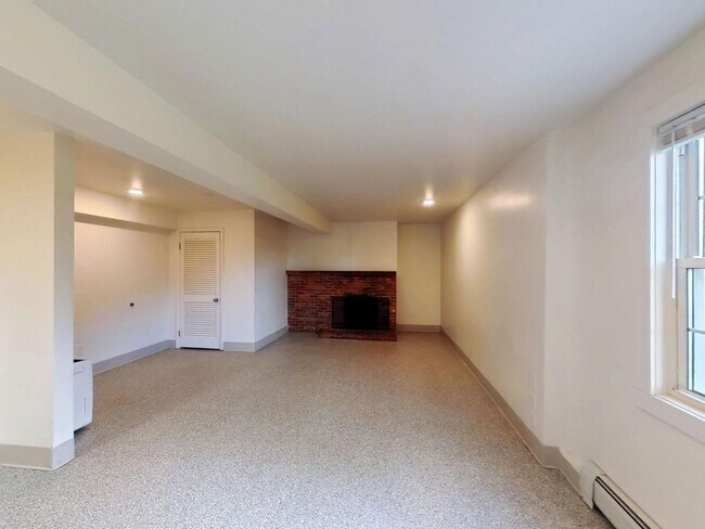 Building Photo - 340 Spear St