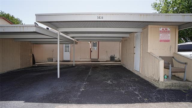Building Photo - 5638 Marina Dr