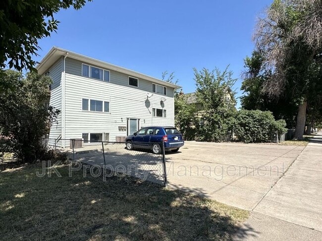 Building Photo - 1815 8th Ave N