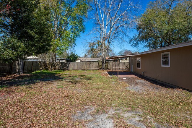 Building Photo - Great Rental in Heritage South!