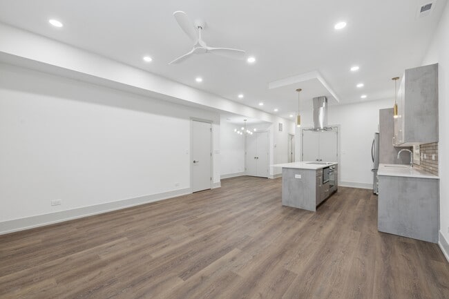 Building Photo - 2719 W St Georges Ct