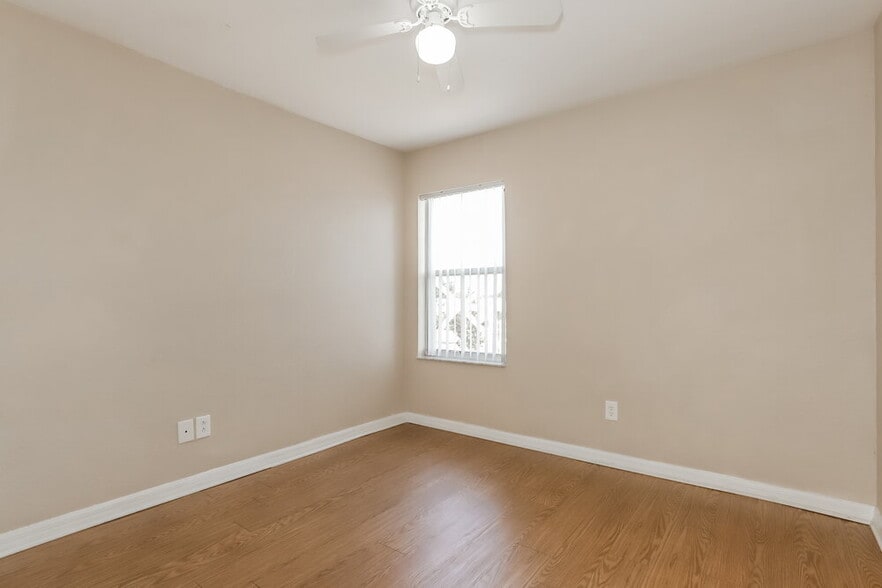 Building Photo - 11237 Cocoa Beach Dr