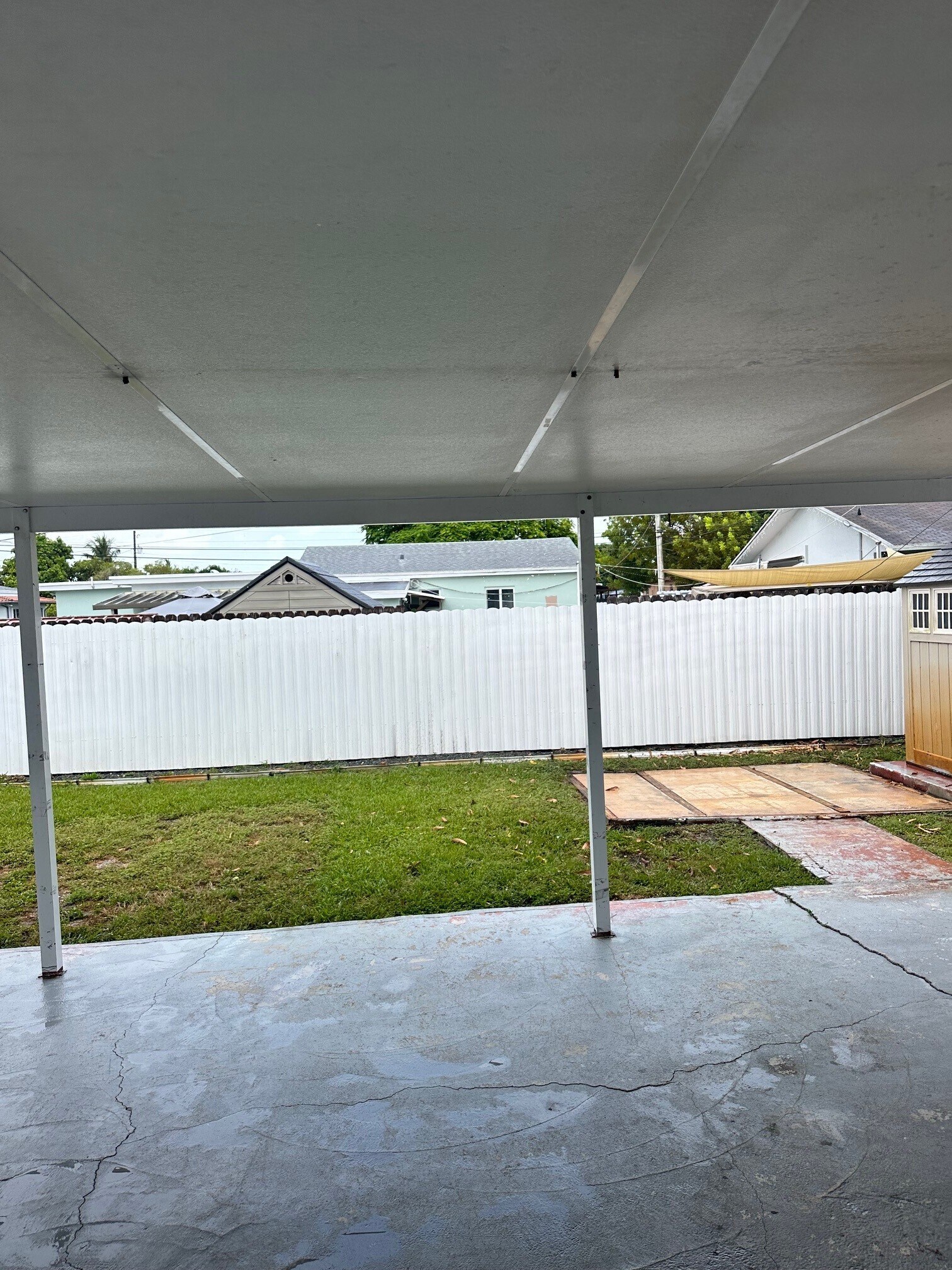 Building Photo - 1111 SW 76th Ave