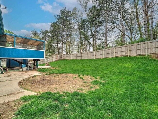 Building Photo - Papillion Home For Rent Near Offutt AFB