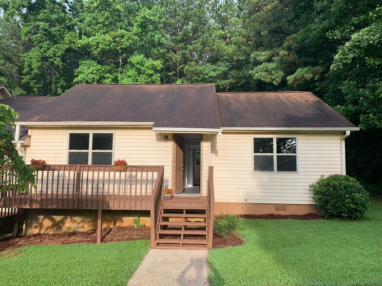 Building Photo - 1209 Old Magnolia Way