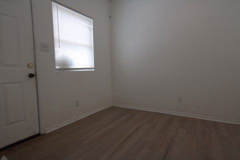 Building Photo - 7047 Lena Ave
